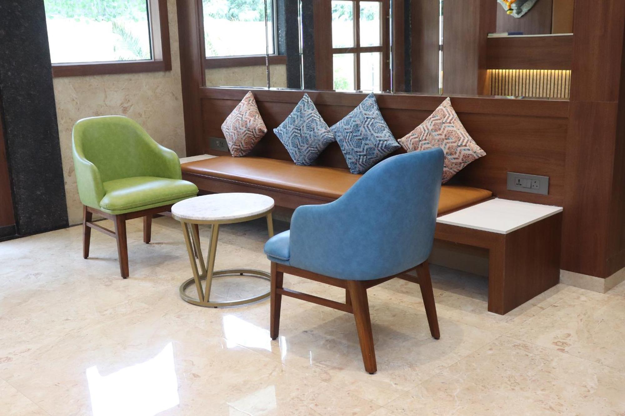 Hotel Golden Nest ת'יין מראה חיצוני תמונה