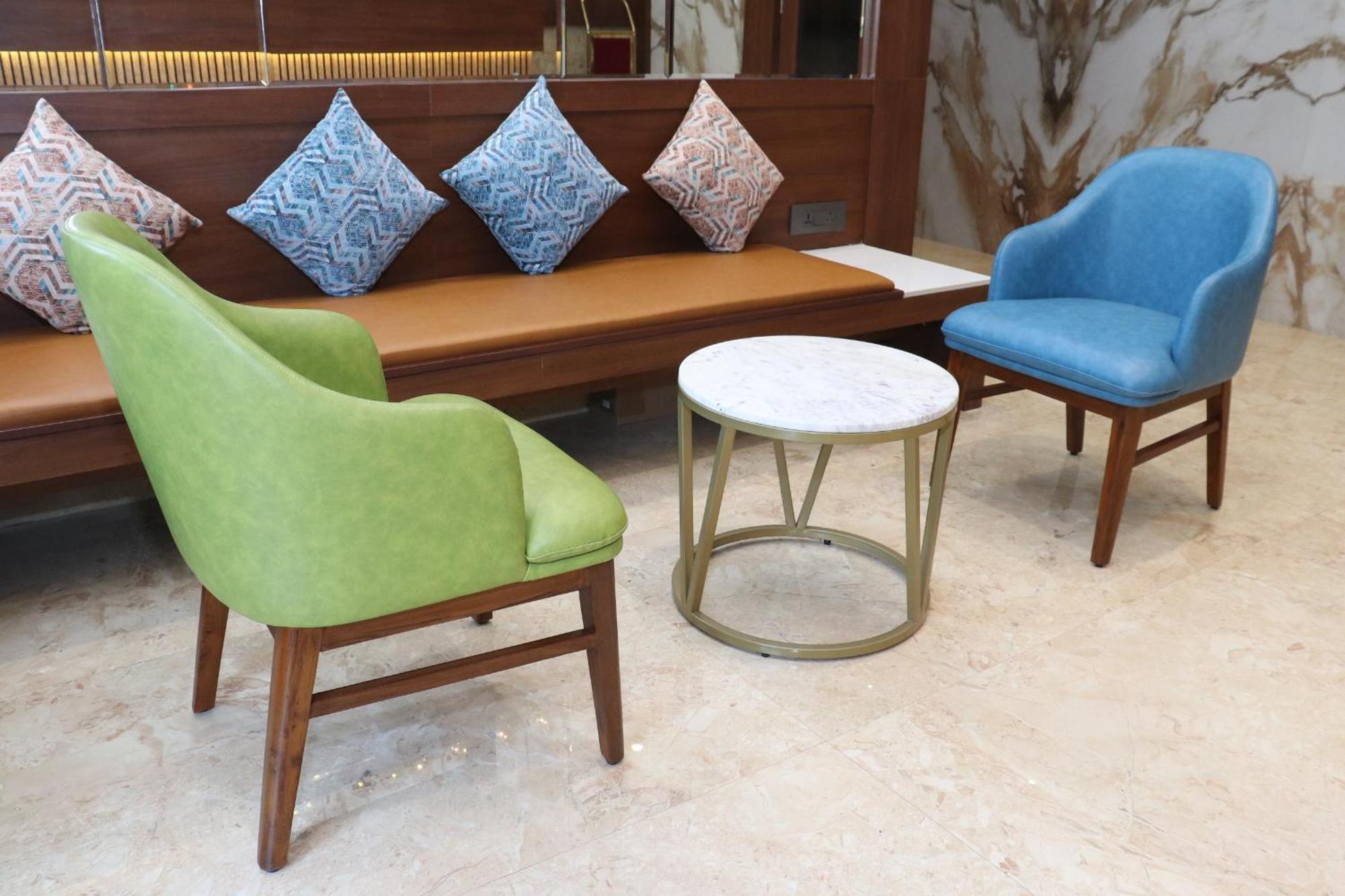 Hotel Golden Nest ת'יין מראה חיצוני תמונה